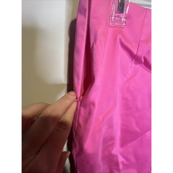 Cache Crop Pants Hot Pink Barbie Bright Happy Stretch Summer Fun Size 8 - Picture 6 of 7